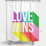 Cortina de Baño Love Wins