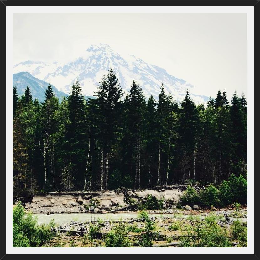 Cuadro Mountain River