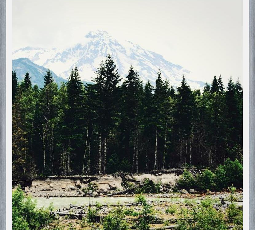 Cuadro Mountain River