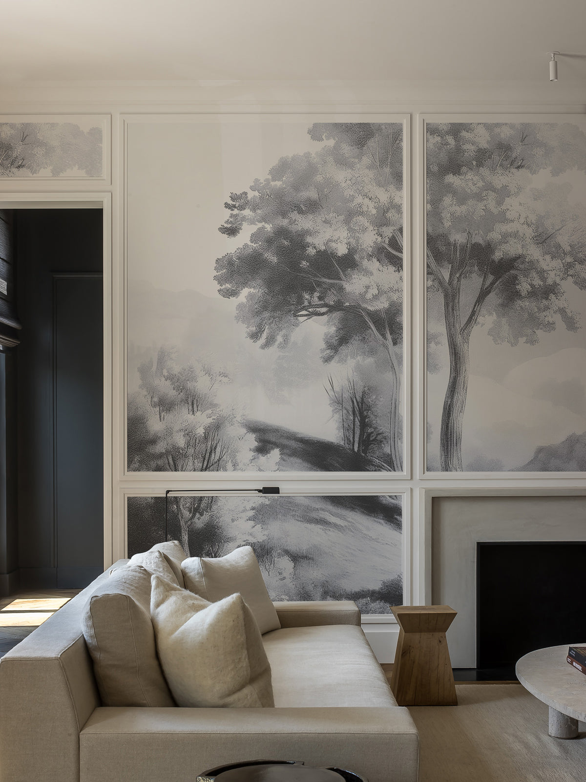 Papel Mural Misty Forest Black and White