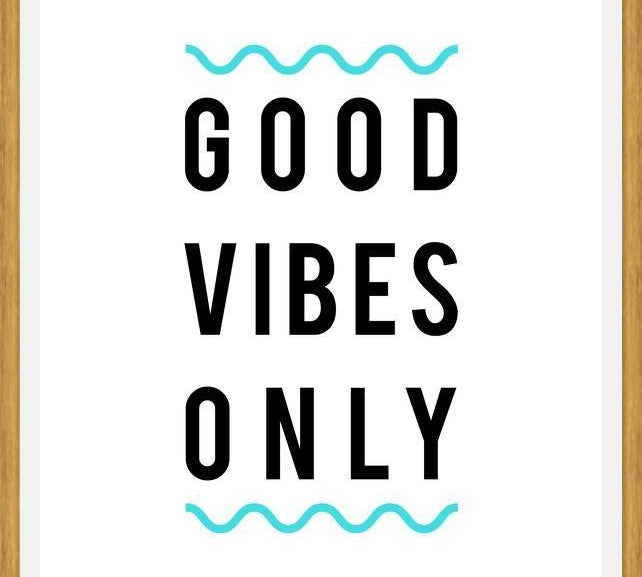 Cuadro Good Vibes Only