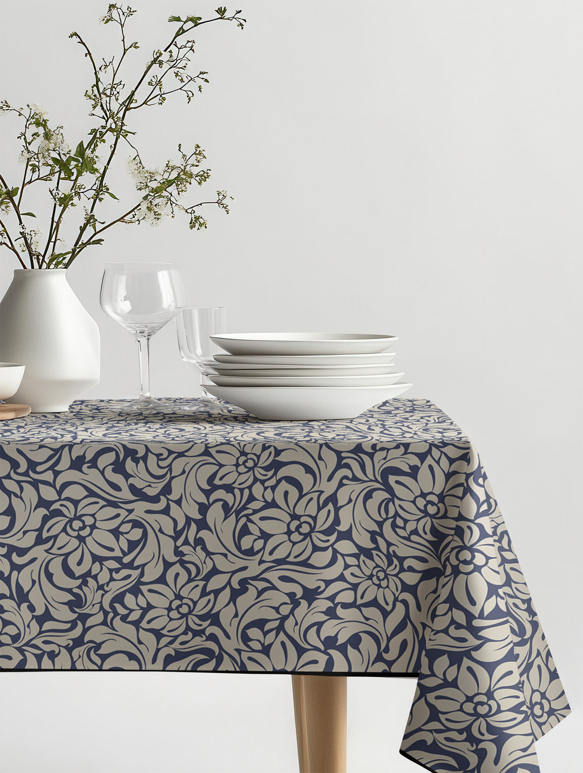 Mantel de hule Baroque sobre una mesa