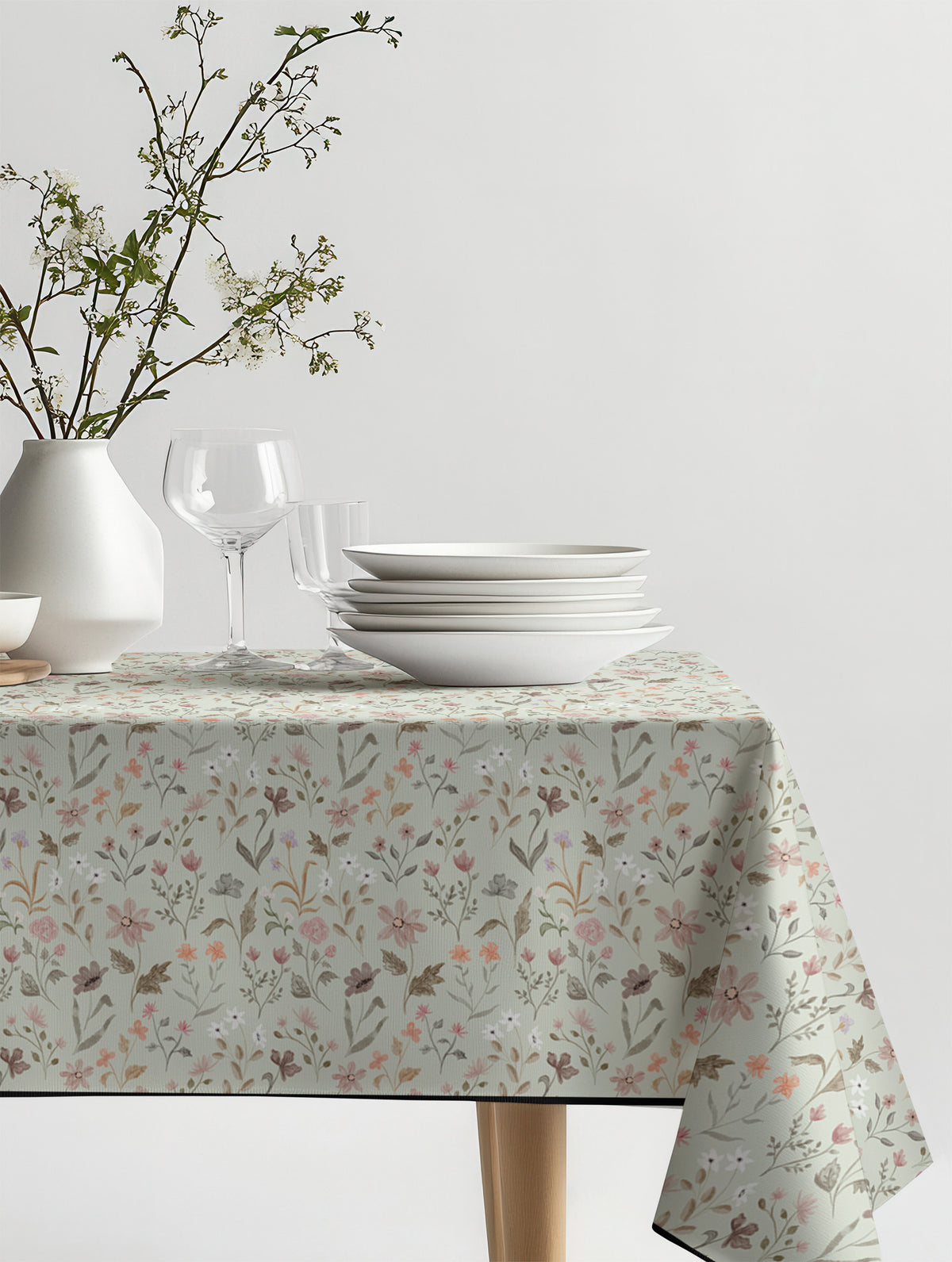 Mantel de hule Blotchys sobre una mesa