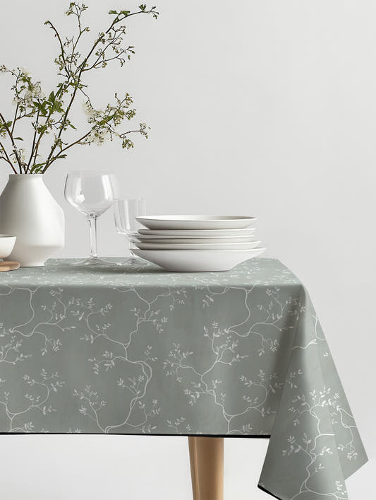 Mantel de hule Branche Verte sobre una mesa