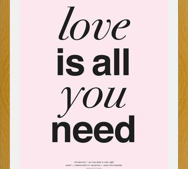 Cuadro THE BEATLES - LOVE IS ALL YOU NEED rose