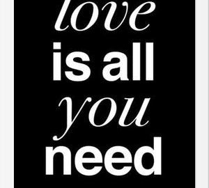 Cuadro THE BEATLES - LOVE IS ALL YOU NEED black