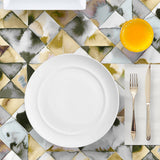 Mantel de Hule Moody Triangles Gold Silver
